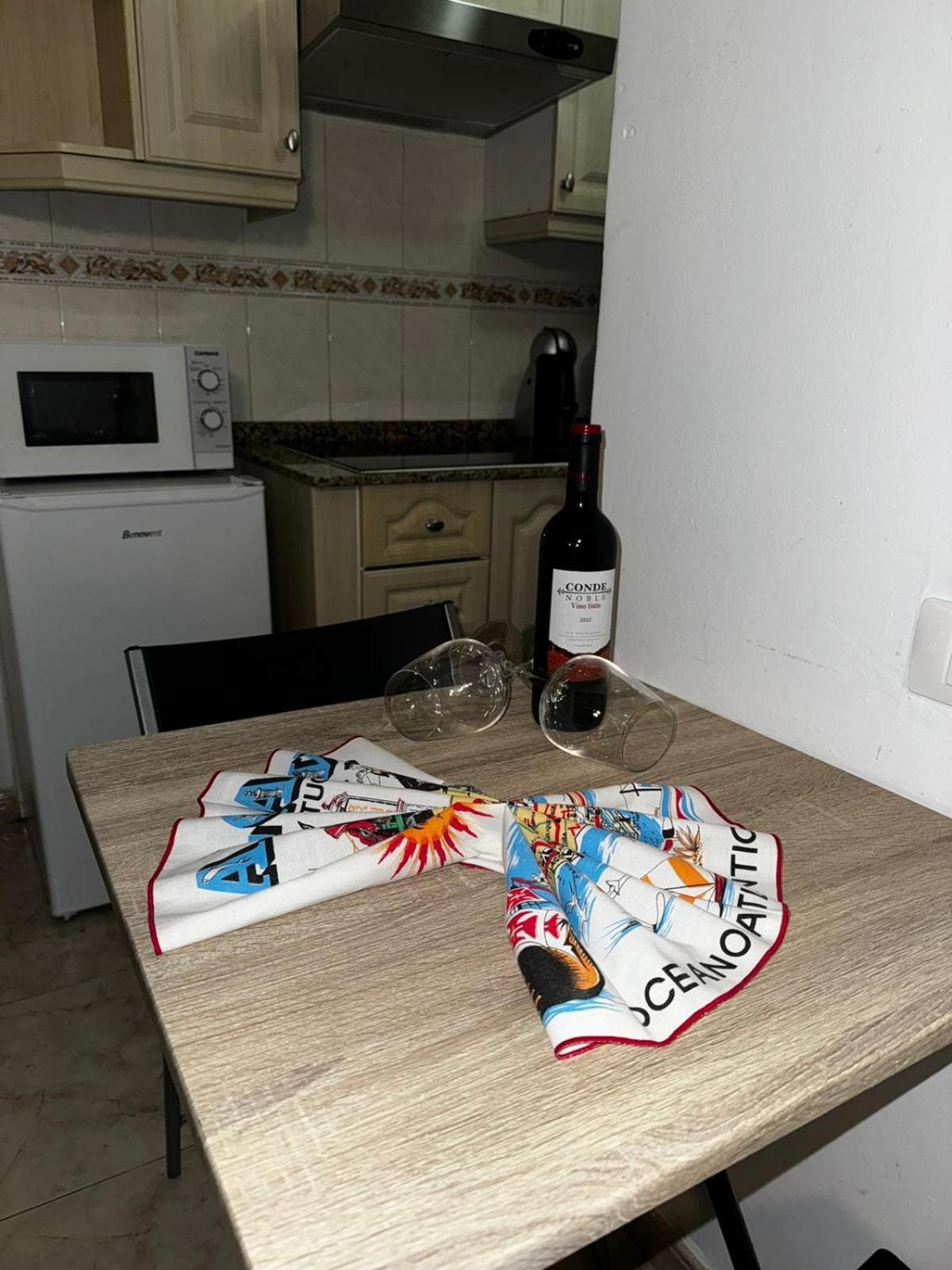 Paseo De Gracia - Lovely Studio By The Sea! Los Cristianos  Εξωτερικό φωτογραφία